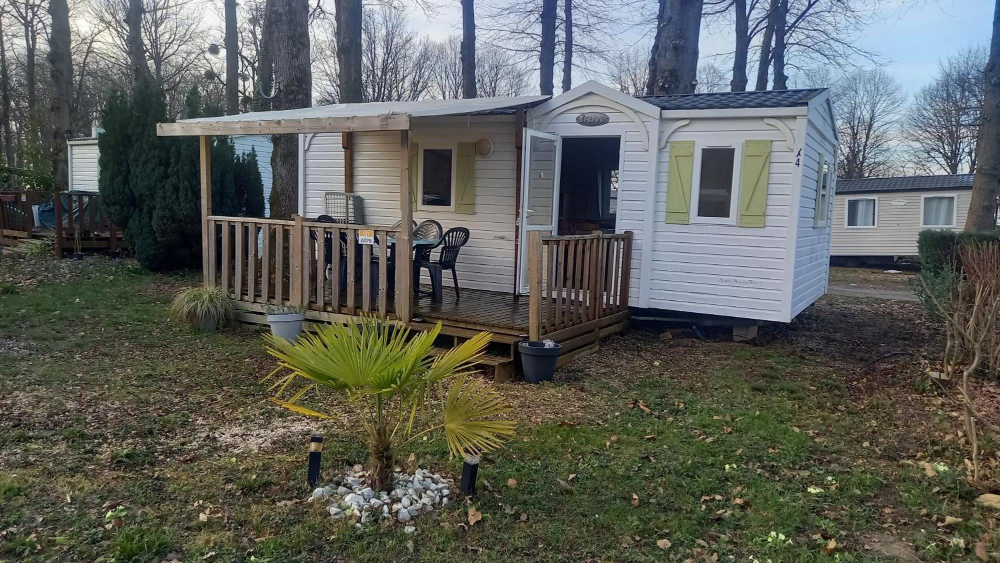 Location Mobil-Home Le Parc Des Roches Saint-Chéron Extérieur photo